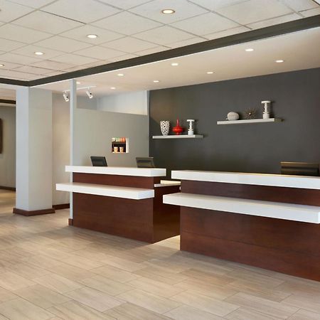 Courtyard By Marriott Ottawa Downtown Otel Dış mekan fotoğraf