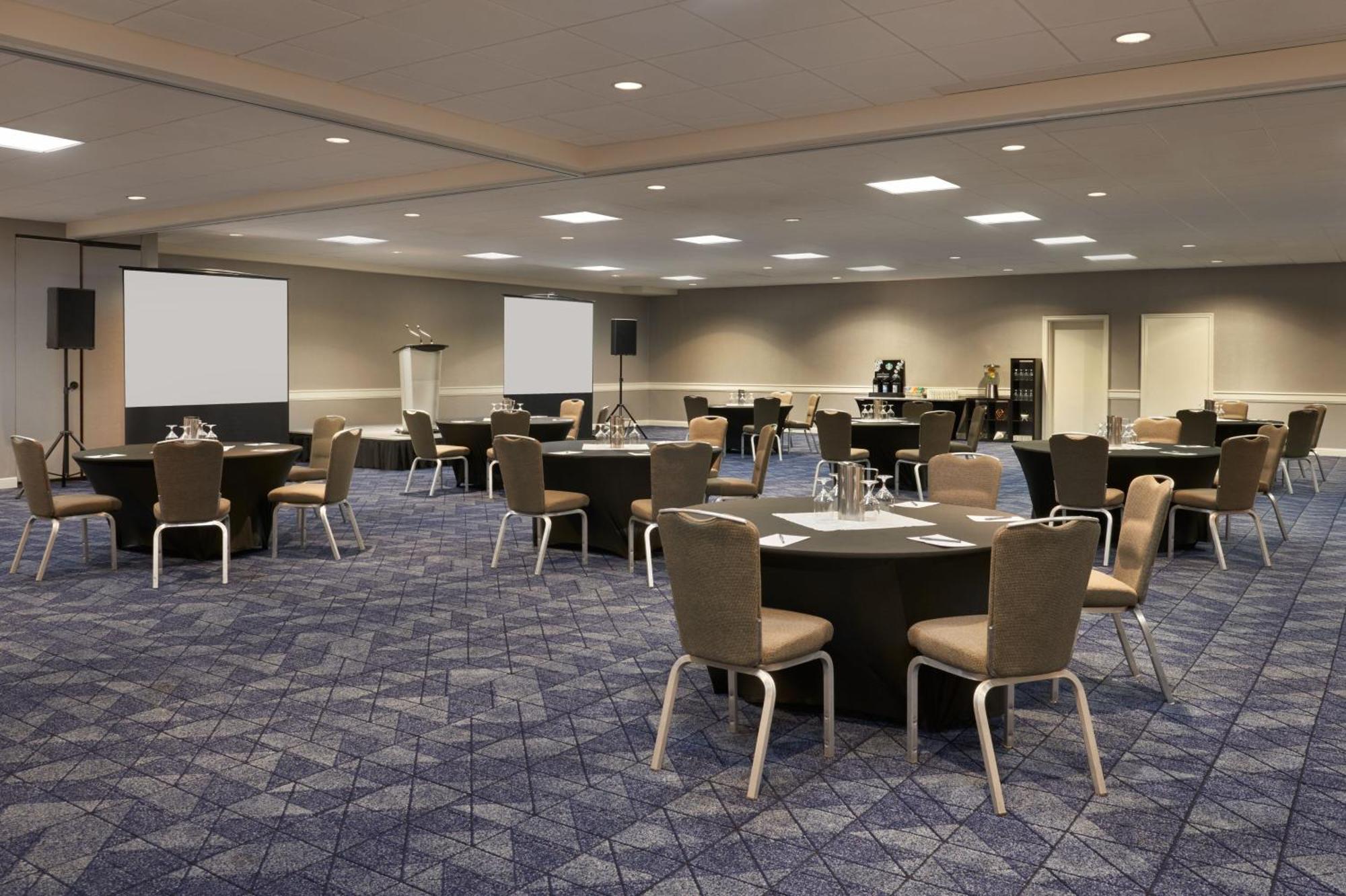 Courtyard By Marriott Ottawa Downtown Otel Dış mekan fotoğraf