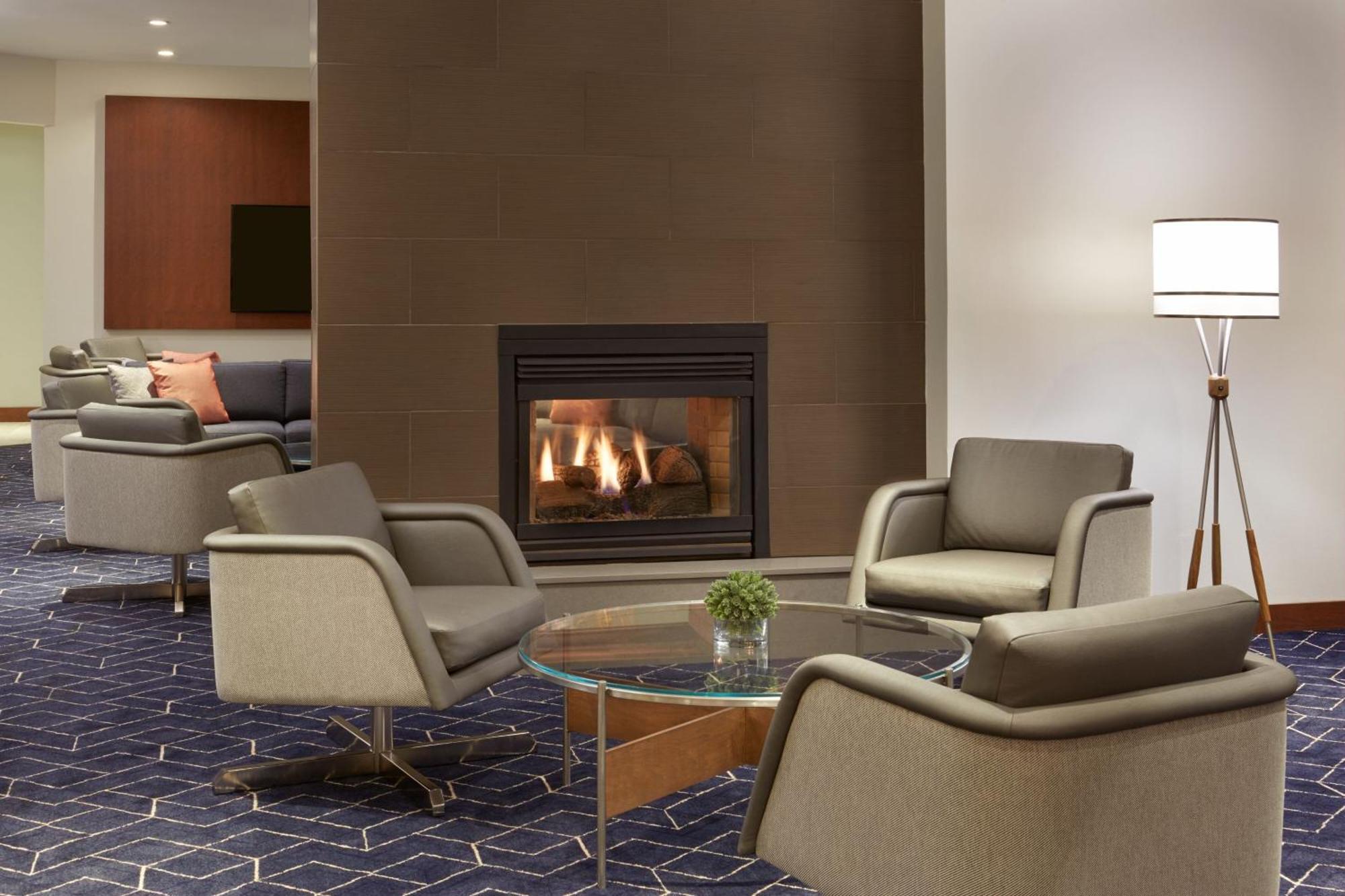 Courtyard By Marriott Ottawa Downtown Otel Dış mekan fotoğraf